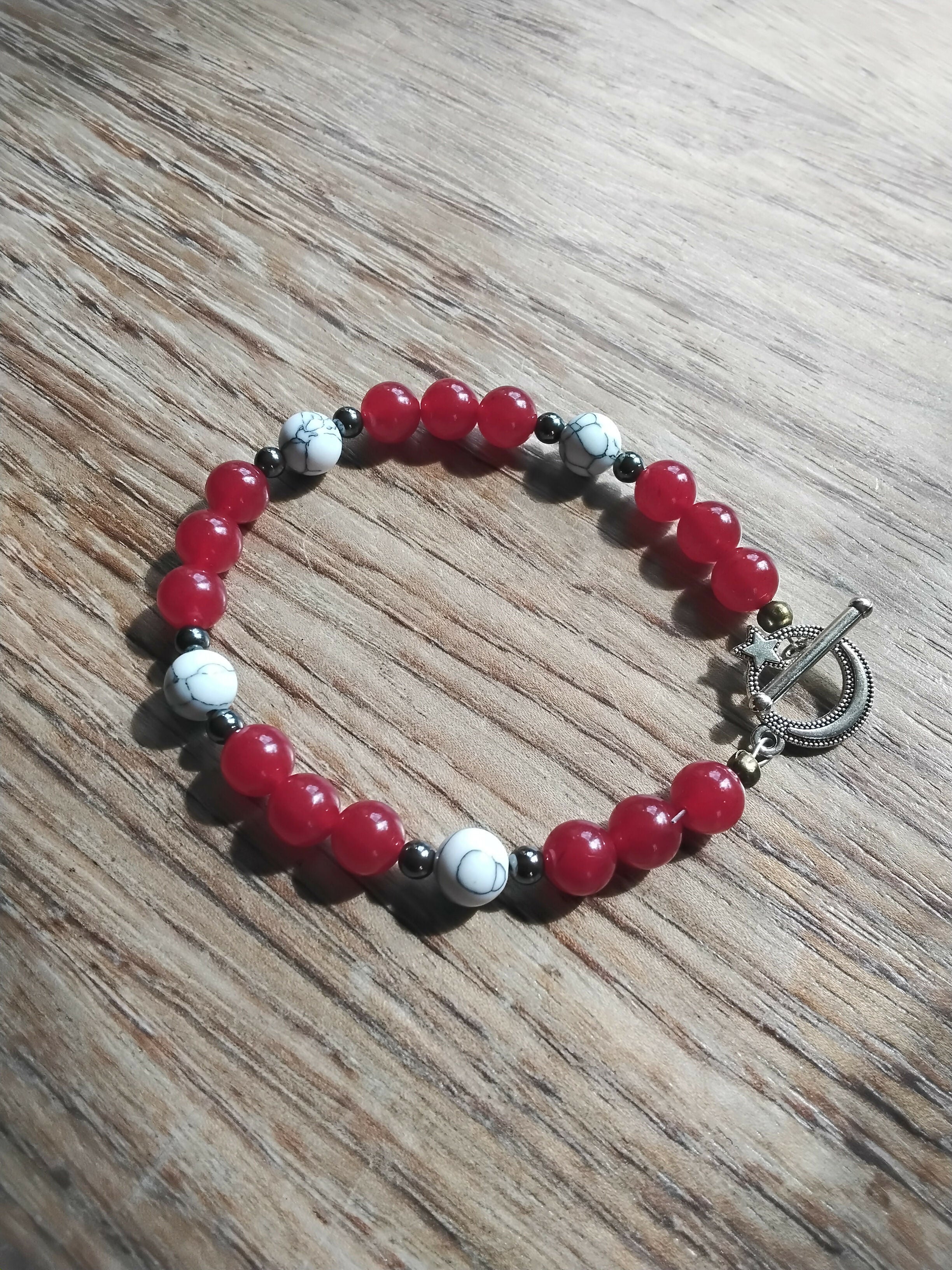 Tibetan Silver Toggle Catch Bracelet with Red Chalcedony, Grey Hematite & Grey Veined Howlite.