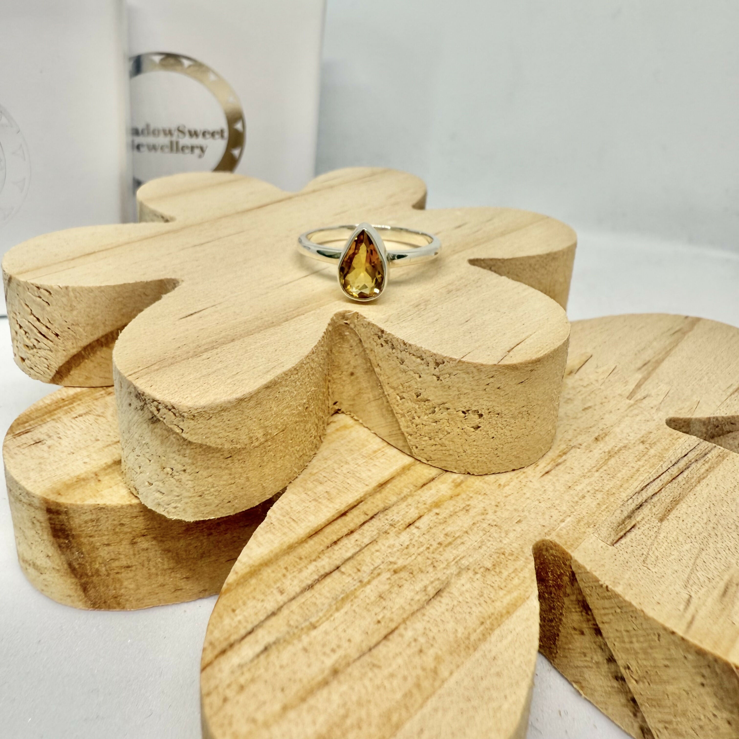 CITRINE RING SIZE O