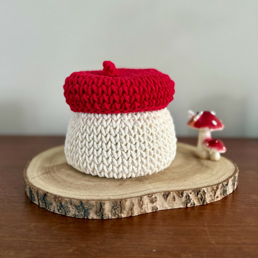 Crochet Acorn Basket with Lid