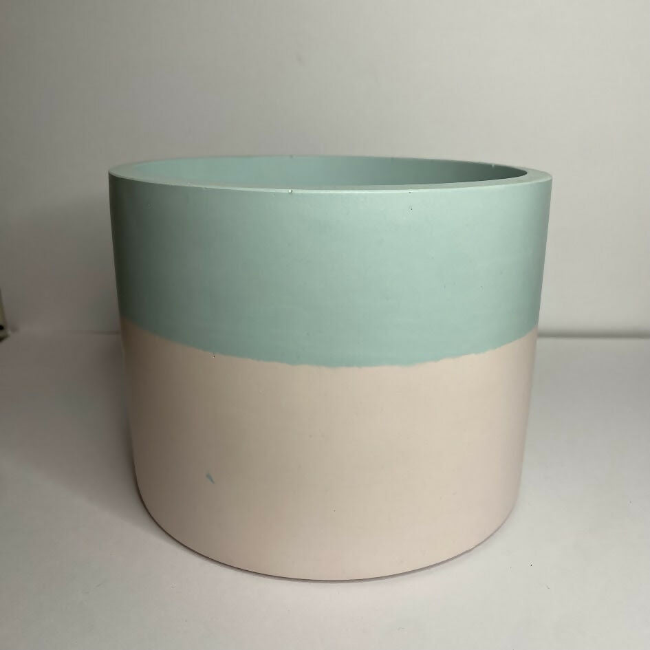 Large Handmade Jesmonite Planter/Pot