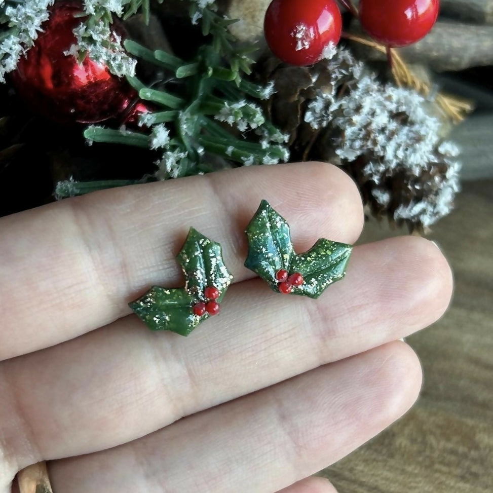 Holly Leaves Studs