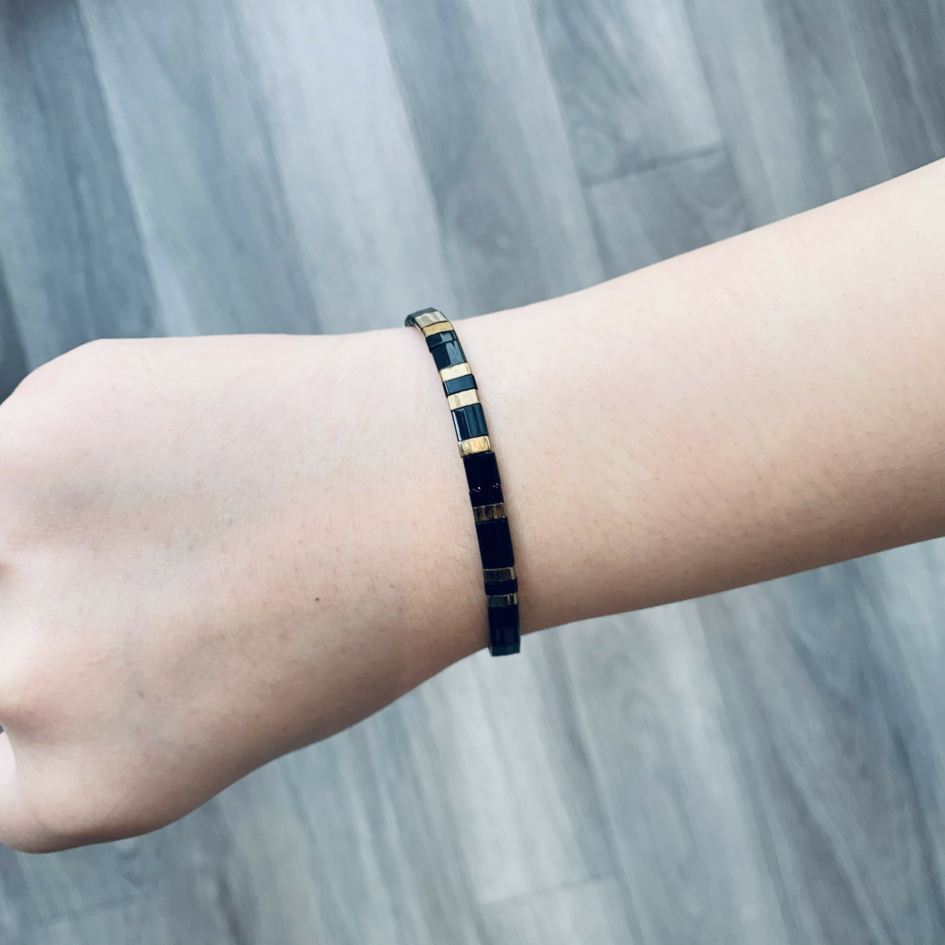 Japanese Tila Glass Bead Bracelet - Black & Gold
