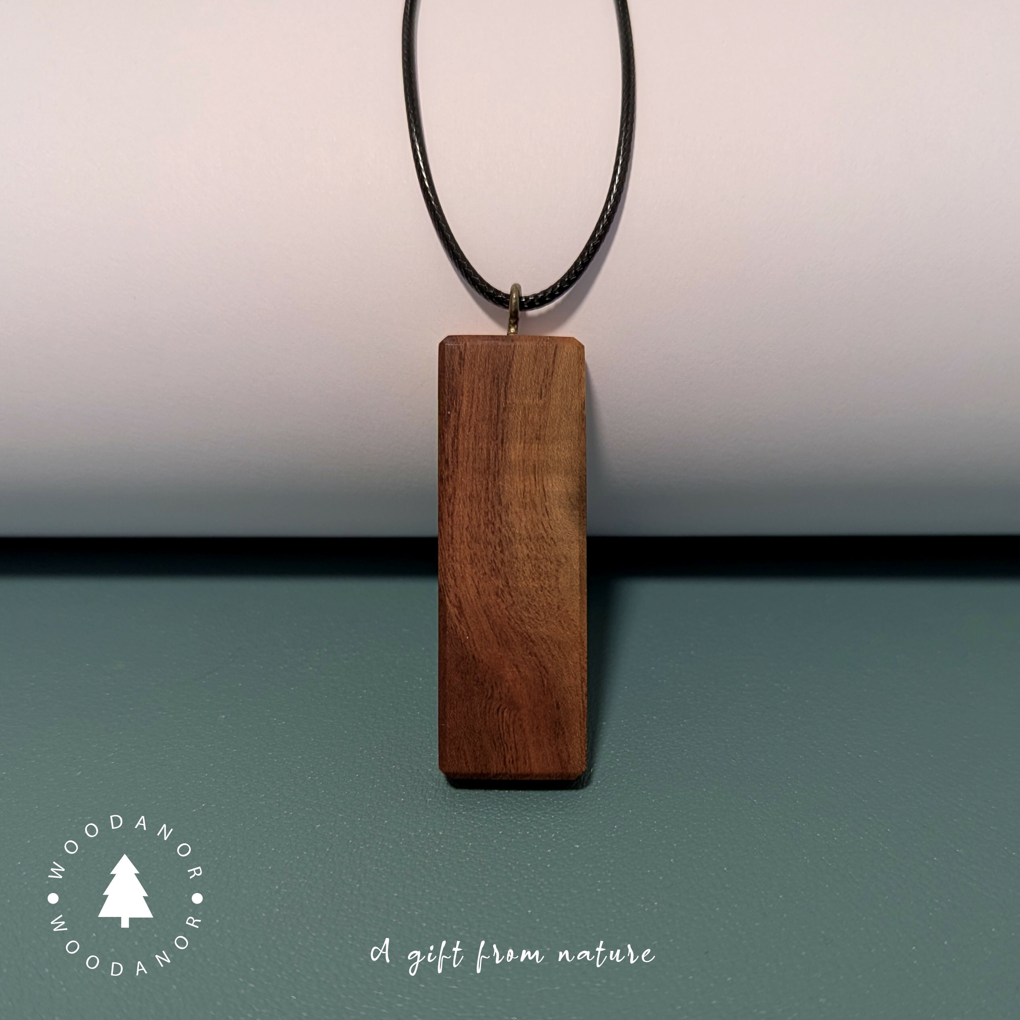 Natural Grain Wood Pendant