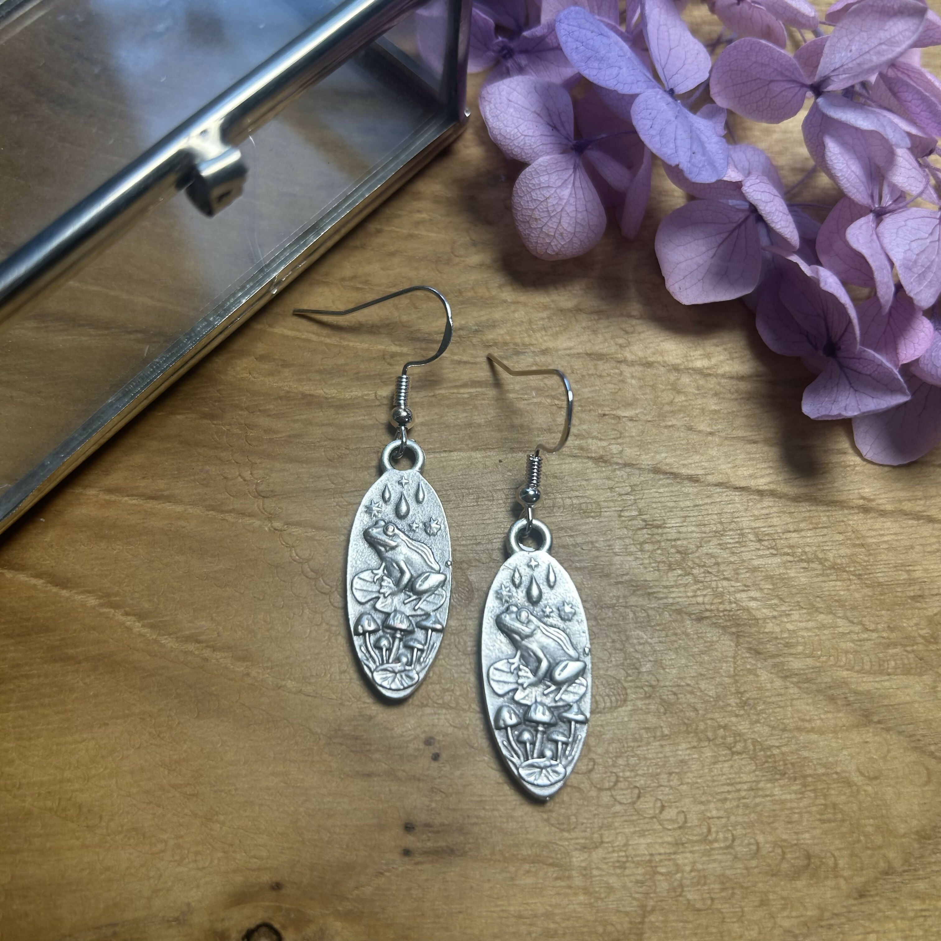 Stunning Frog & mushroom Earrings