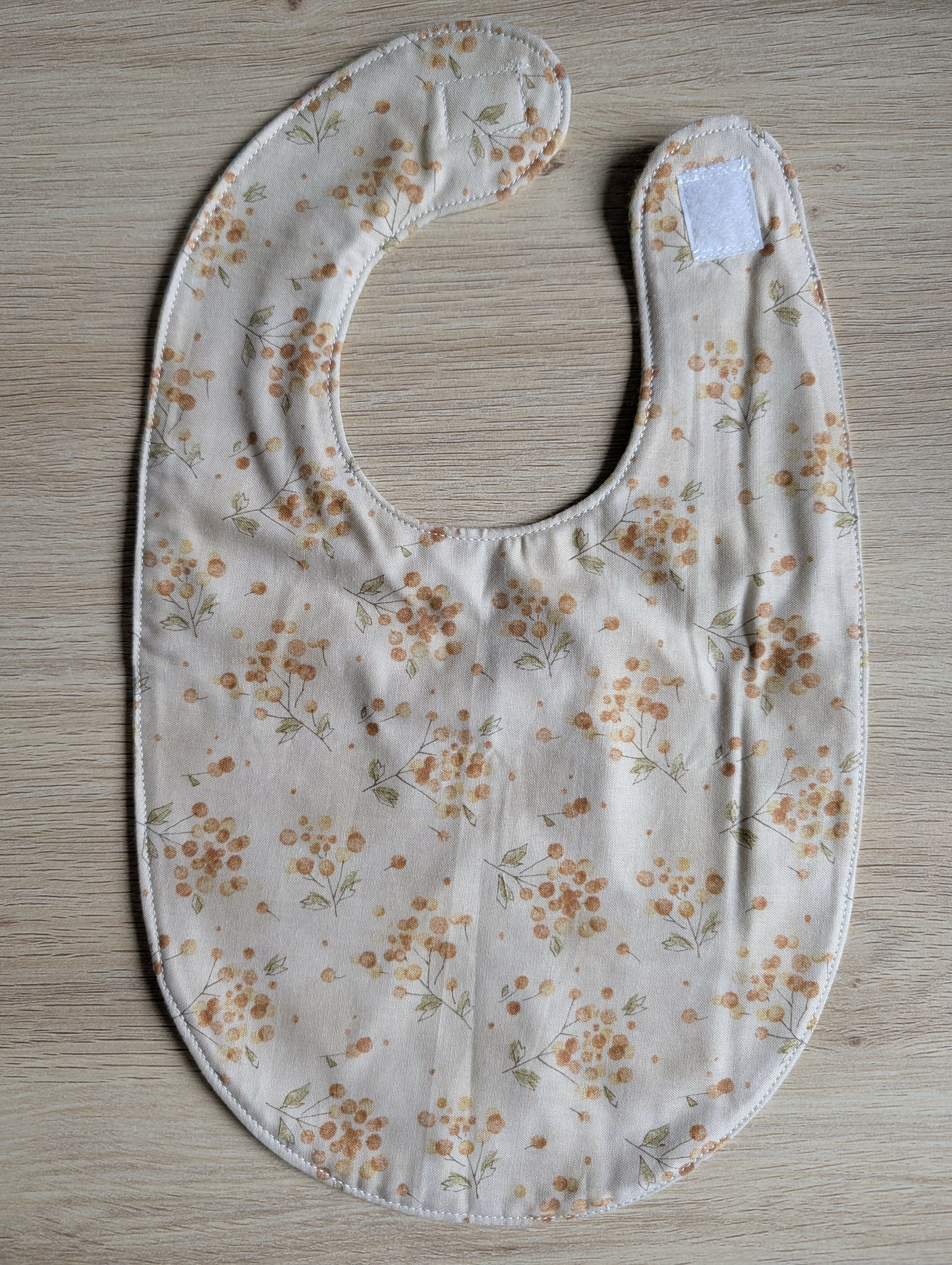 Bib “Autumn Leaves”