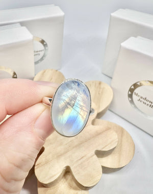 Blue moonstone oval ring size l1/2