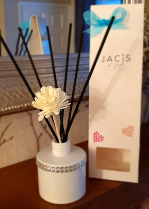 Jacis of York Reed Diffuser white £14.99