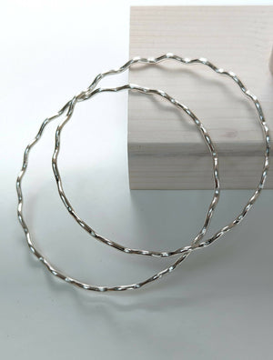 Sterling silver wave bangle - Handmade