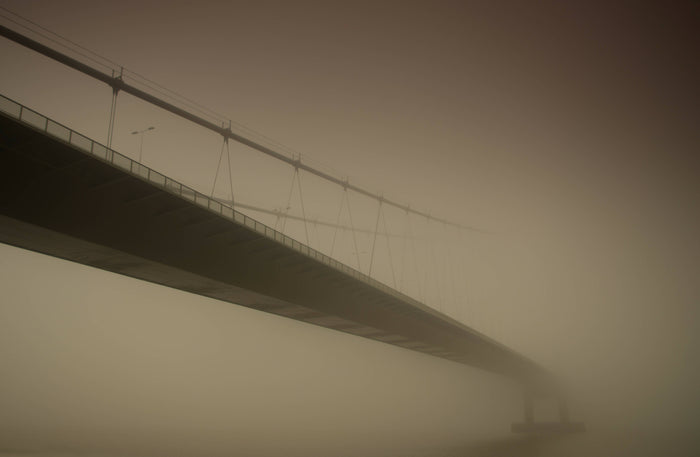 Humber Bridge fog (small frame)