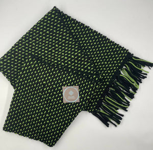 Handwoven Chunky Black/Pear Speck Scarf