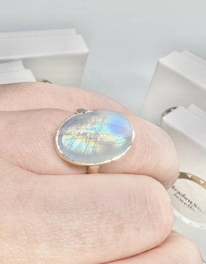 Blue moonstone oval ring size l1/2