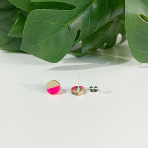 Round Wooden Pink Clear Resin Studs