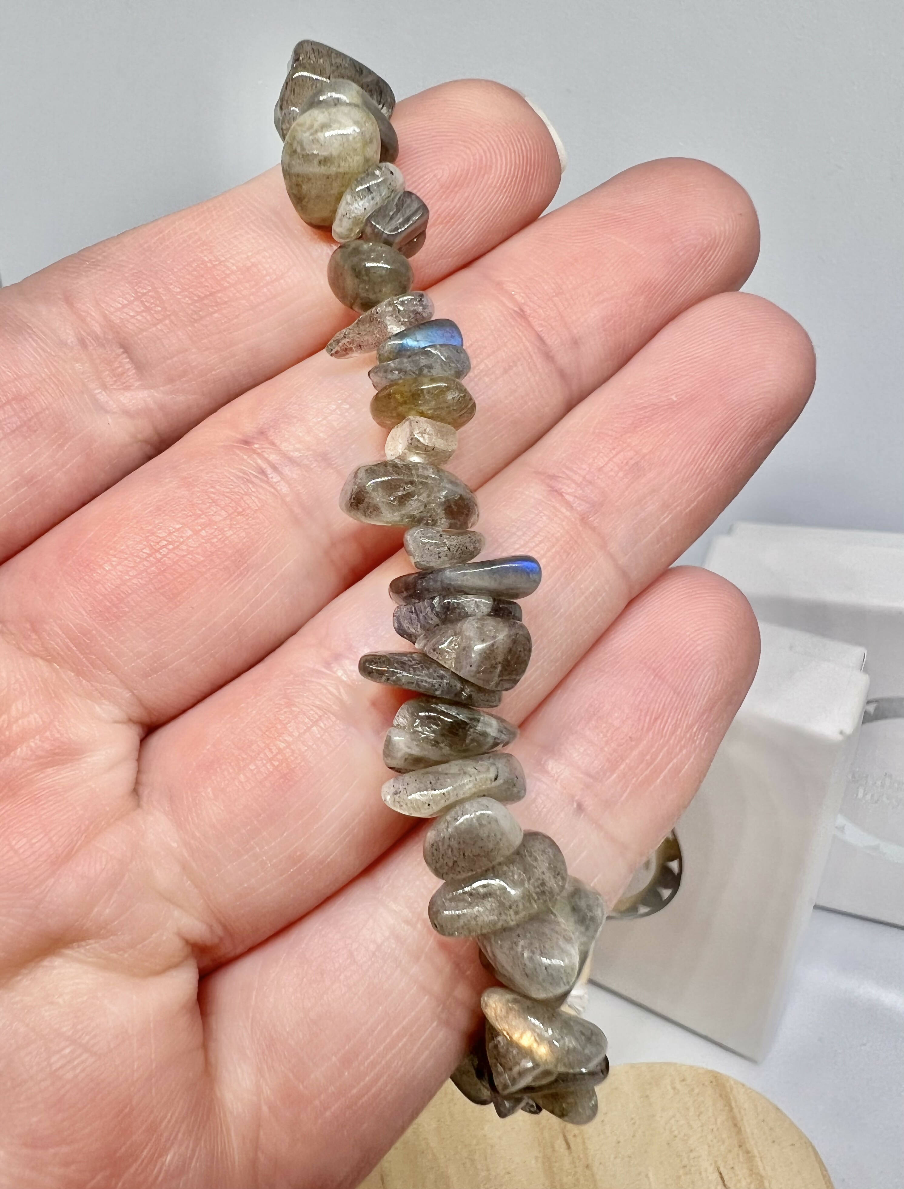 Labradorite chip bracelet