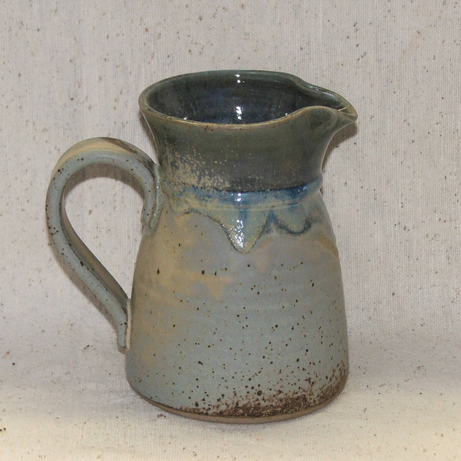 1/2 Pint Jug