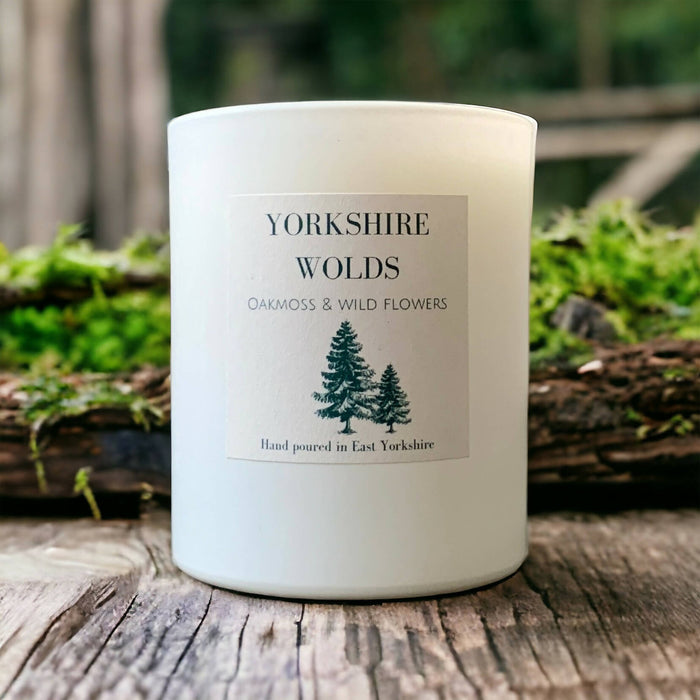 Edge of the Wolds Yorkshire Wolds Oakmoss and Wild Flowers Scented Candle 160g