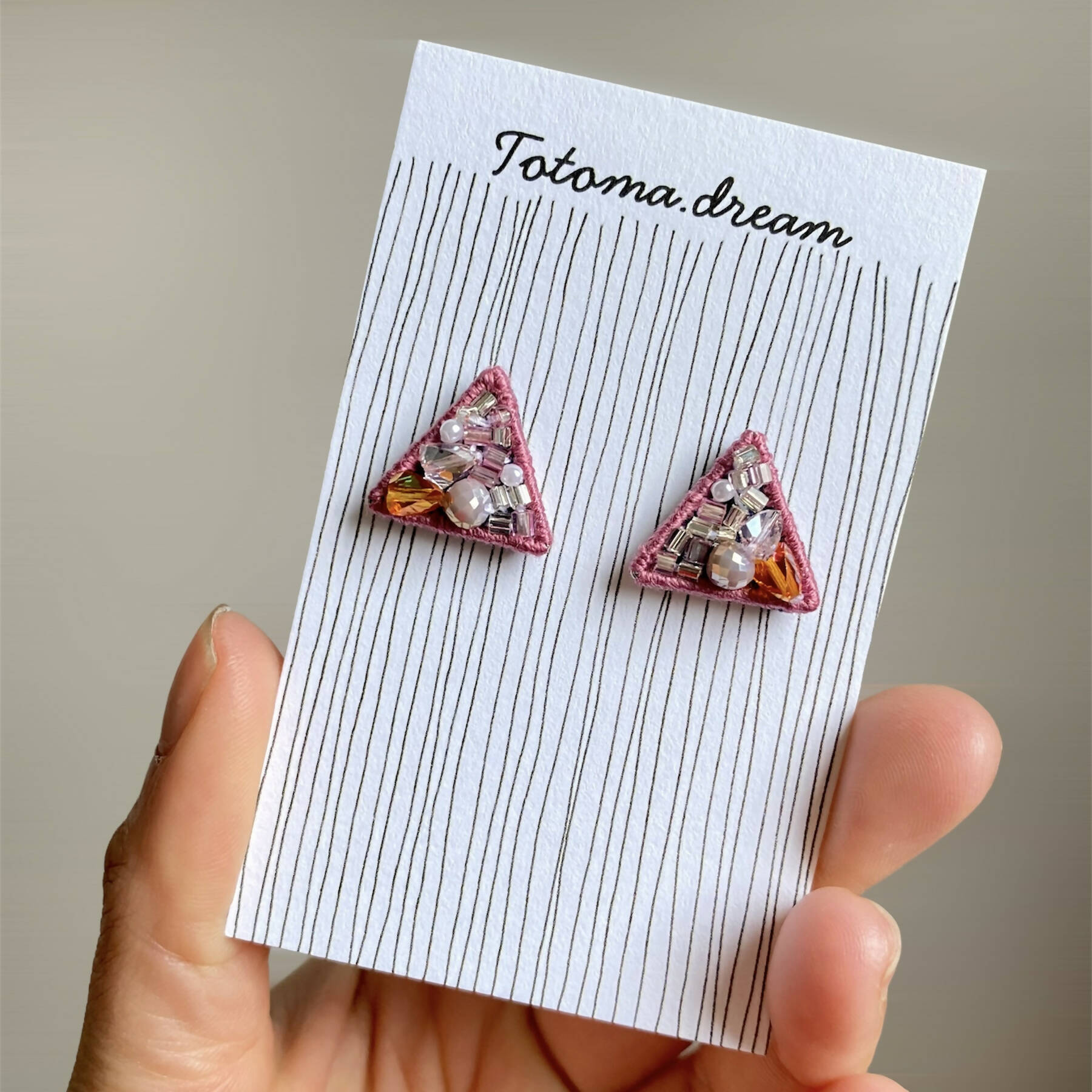 Crystal Embroidery Earrings (Triangle)