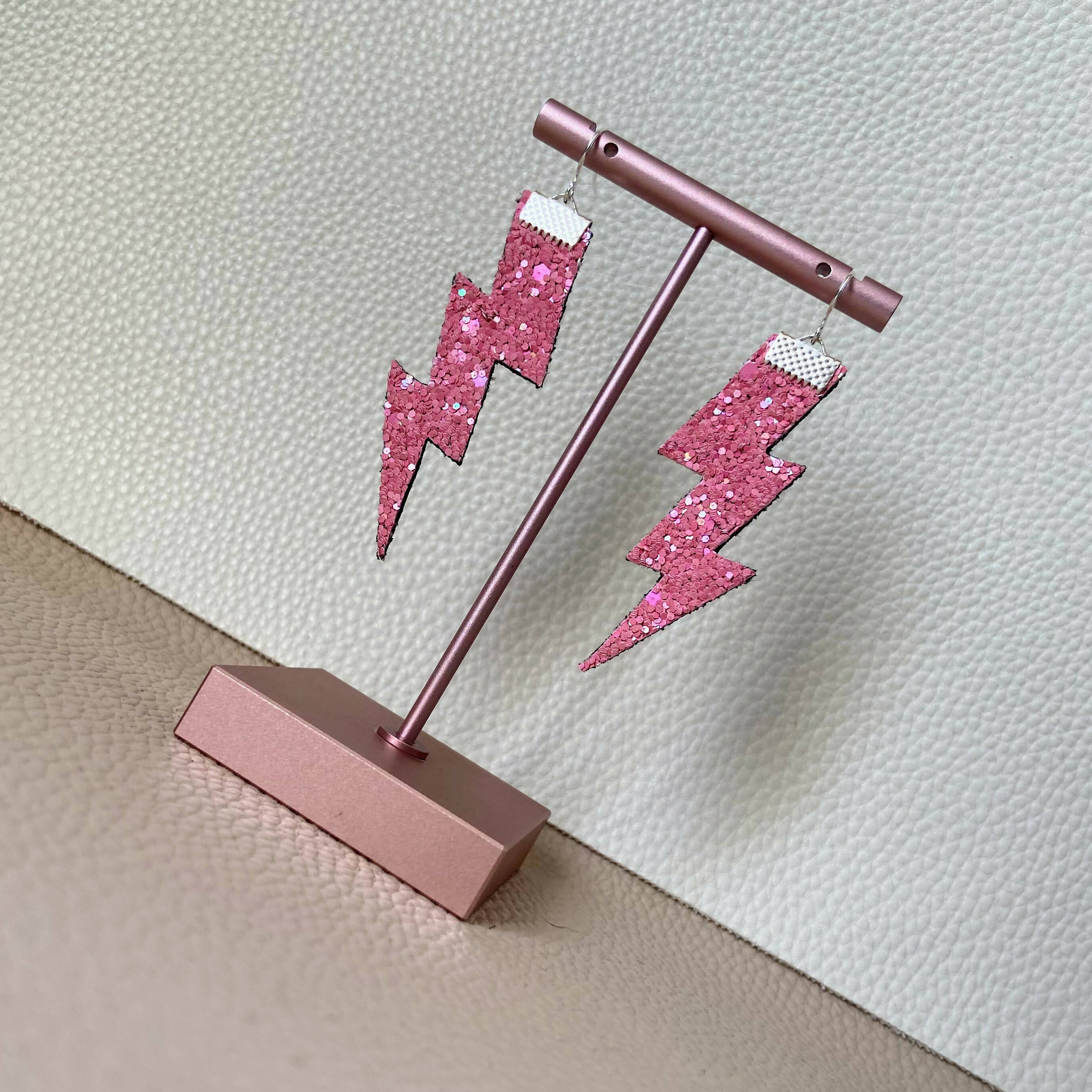 Flash Lightning Bolt Earrings in Light Pink Glitter