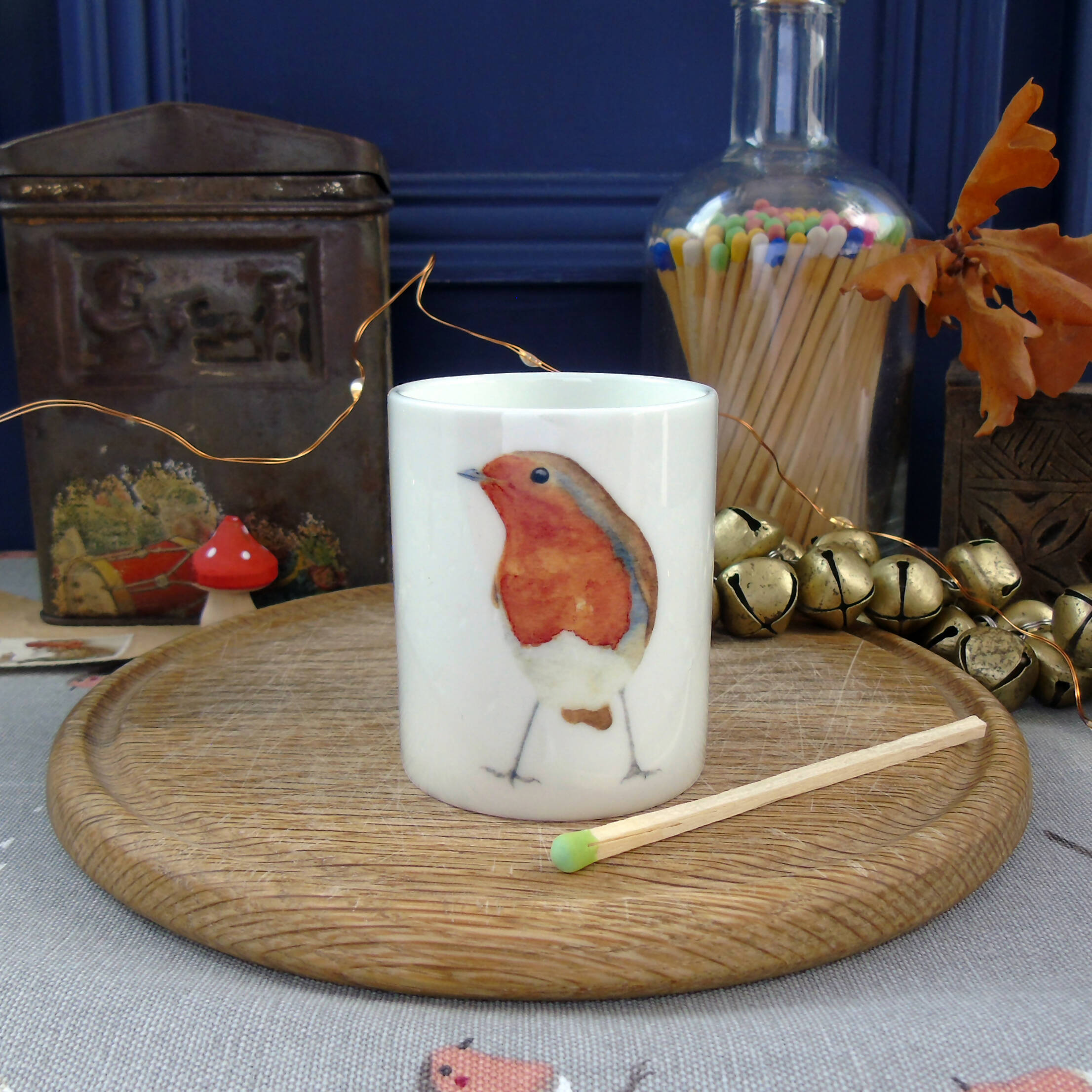 Robin Tealight Candle Holder