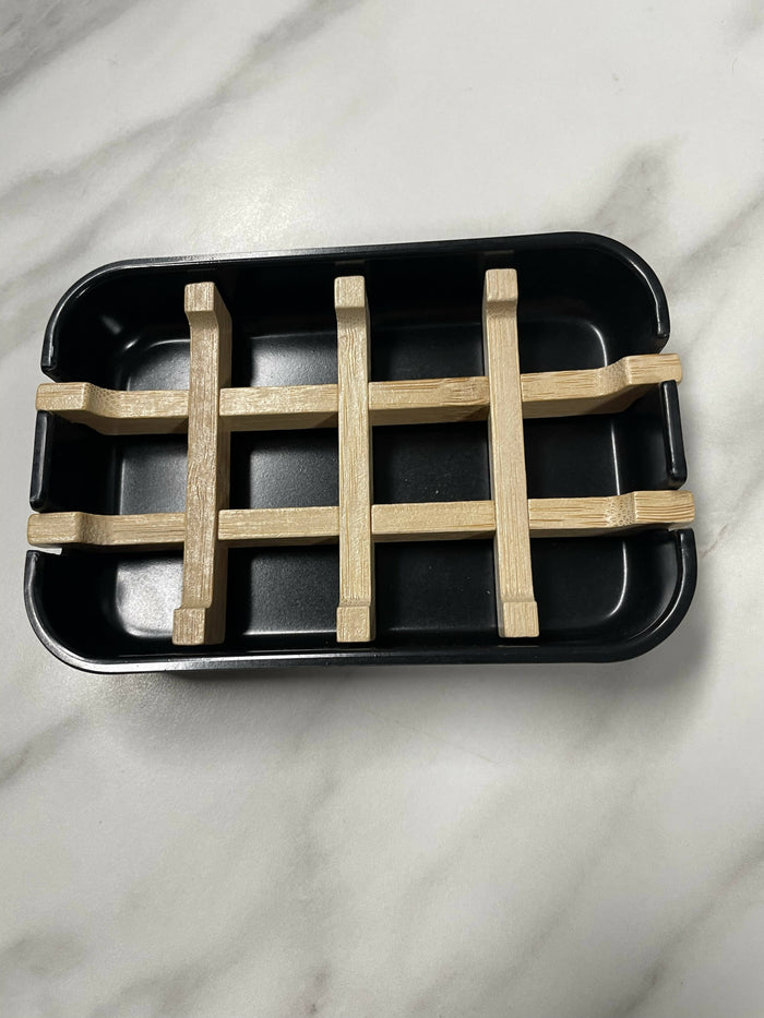 Soap dish lattice insert