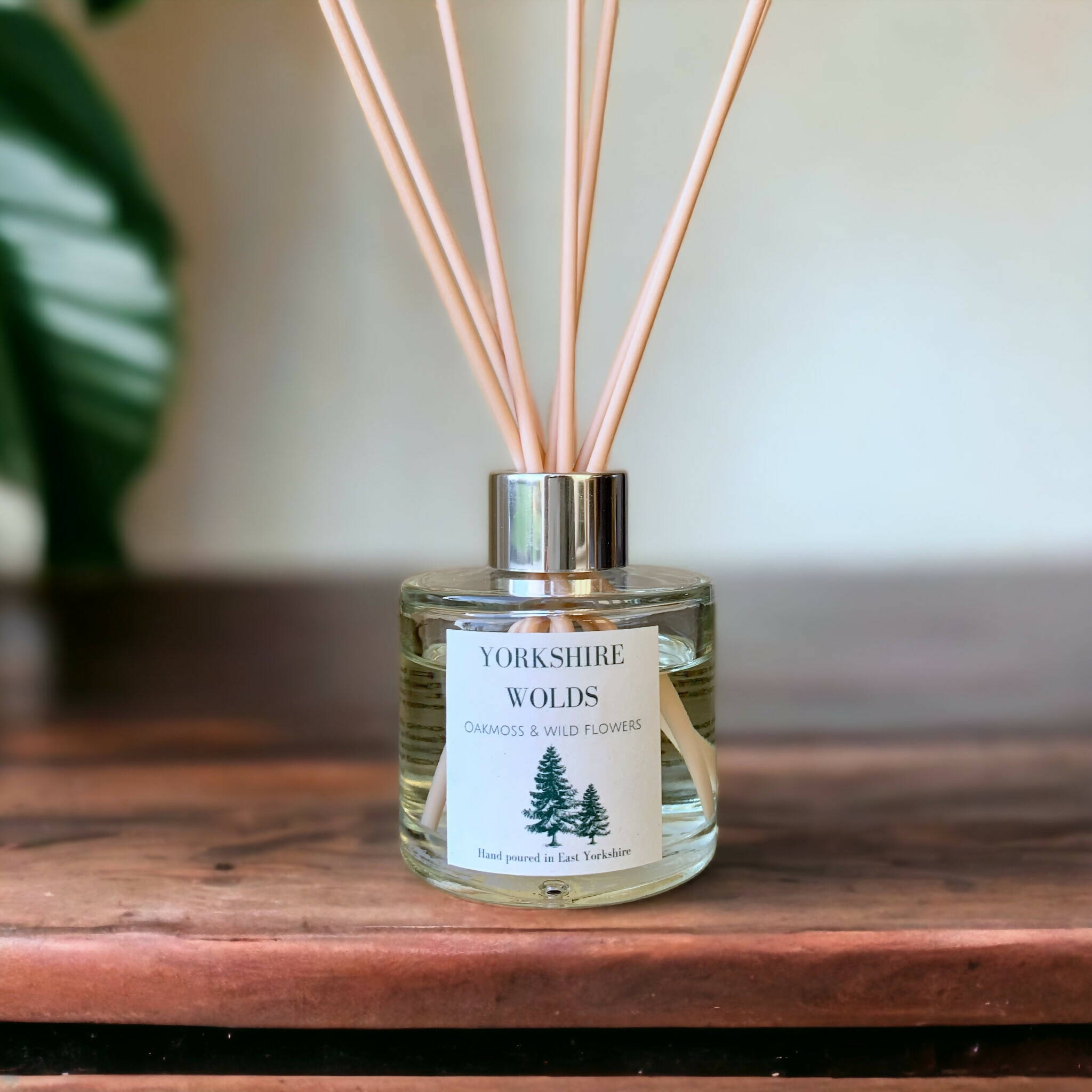 Yorkshire Wolds - Oakmoss and Wild Flowers Reed Diffuser - 100ml