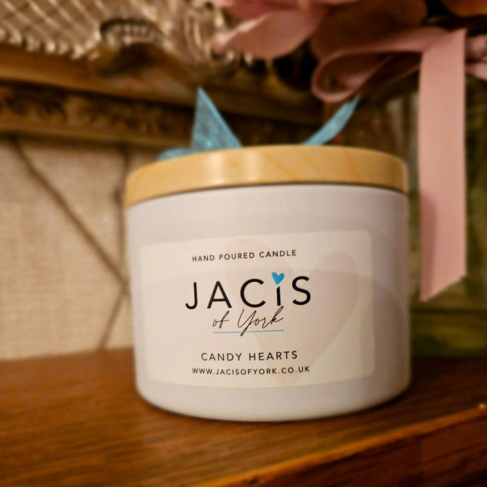 NEW* Jacis of York 230ml Scented Candle - Candy Hearts