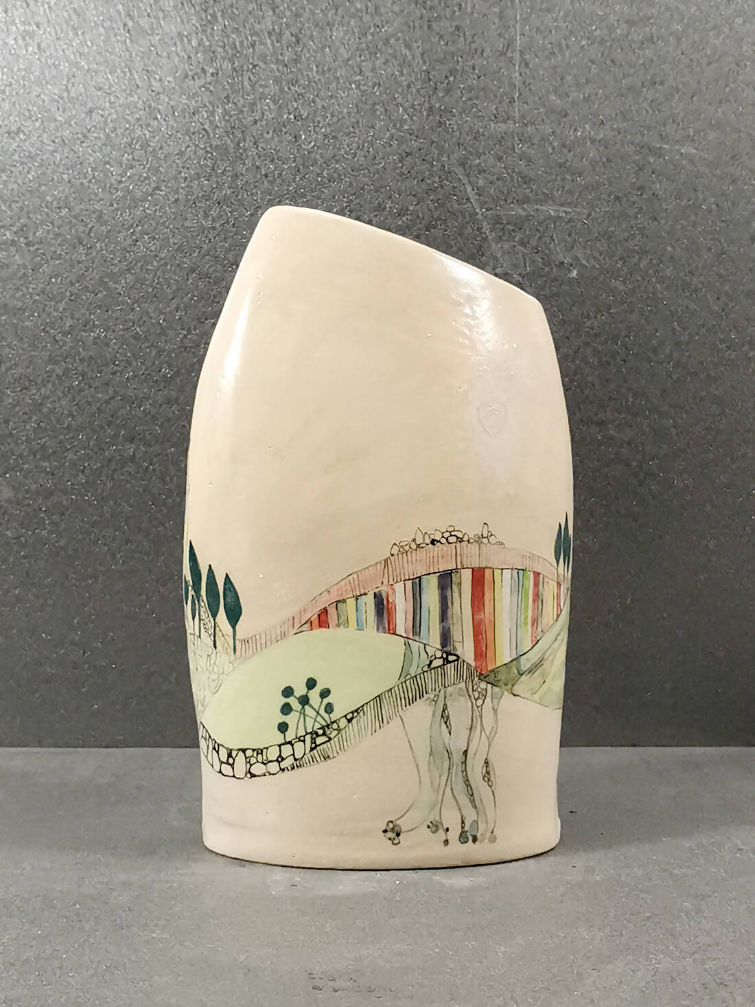 Magic under the Hill Vase - 0294