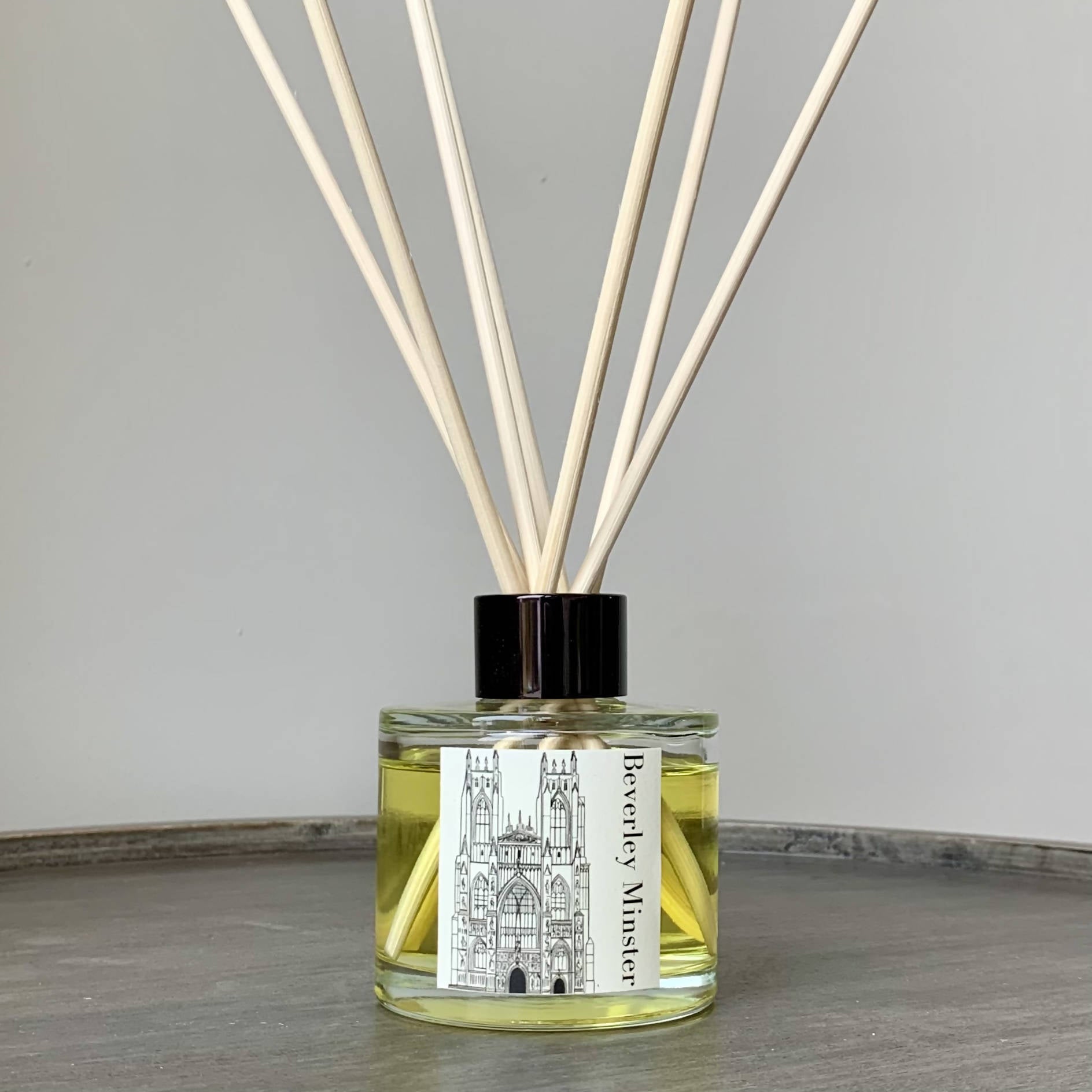 Beverley Minster - Honey and Tobacco Reed Diffuser - 100ml