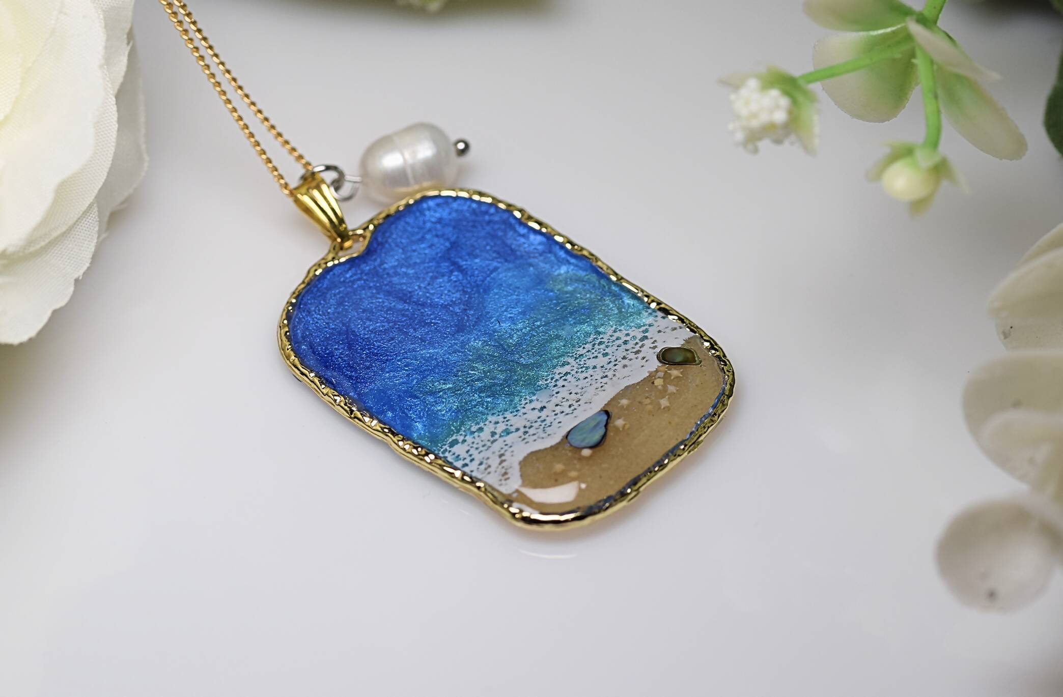 Rustic Beach Scene Pendant