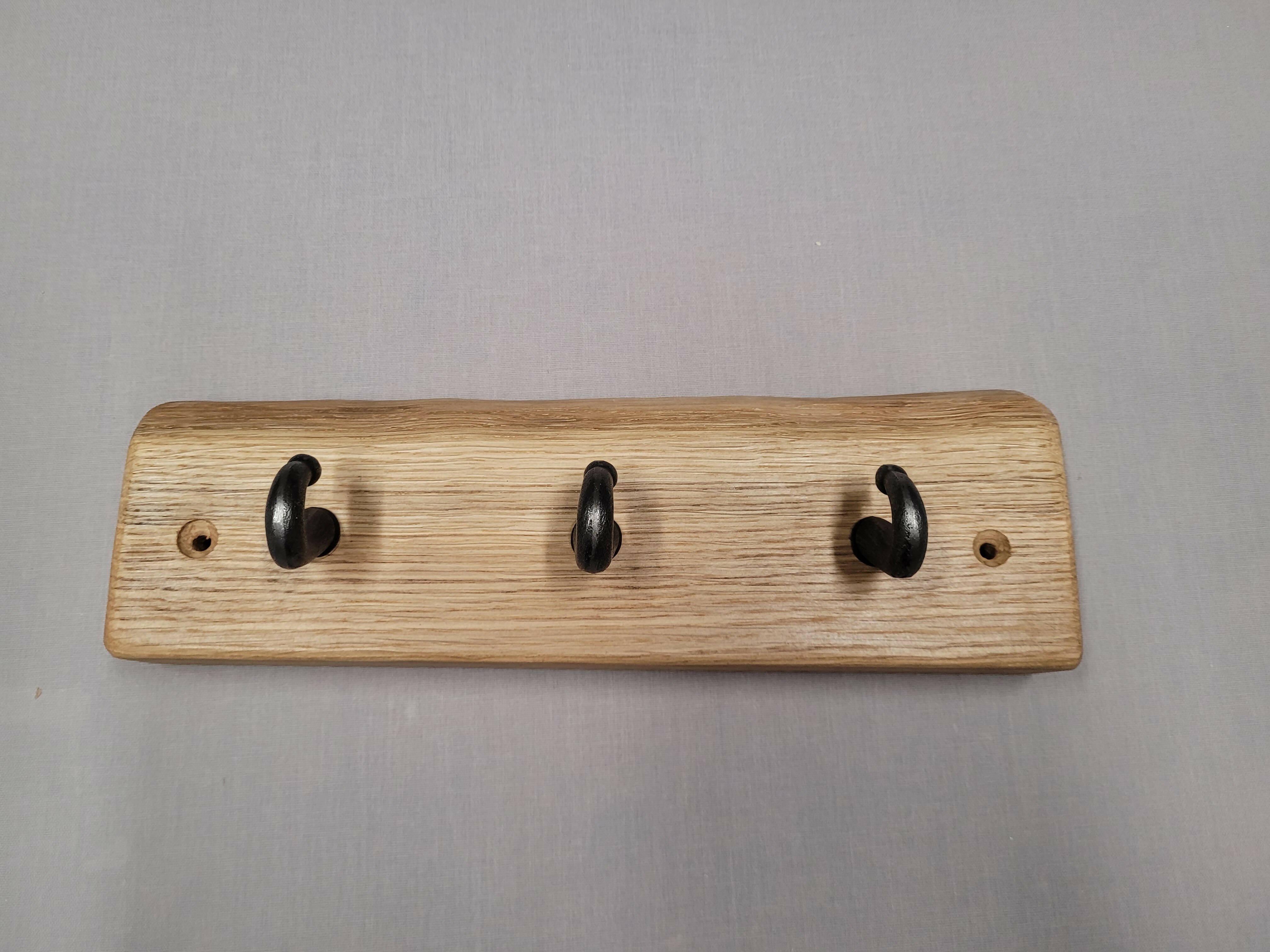 Rustic solid Oak rack 3 hook waney