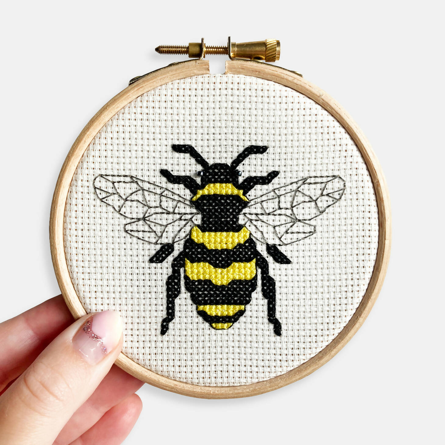 Bee Cross Stitch Kit | Complete Craft Set | Art & Soul