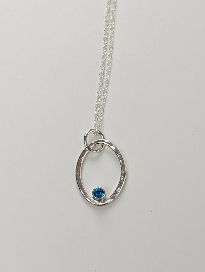 Oval gemstone hammered sterling silver necklace - small - Handmade